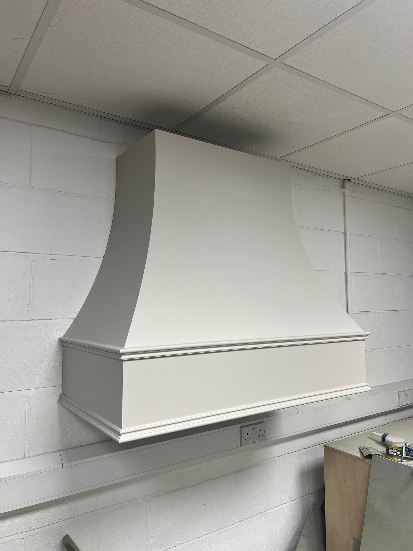 Curved Cooker Hood